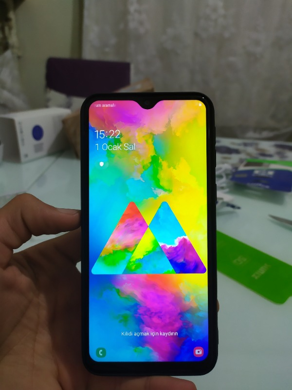 Samsung Galaxy M20 32 GB (Samsung Türkiye Garantili)