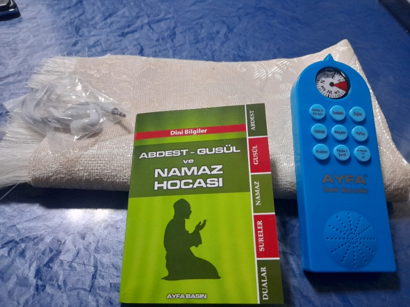 Haremhac Ayfa Sesli Seccade Namaz Öğreten Seccade