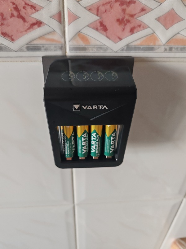 VARTA 2100mAh AA Şarj Edilebilir 4'lü Pil