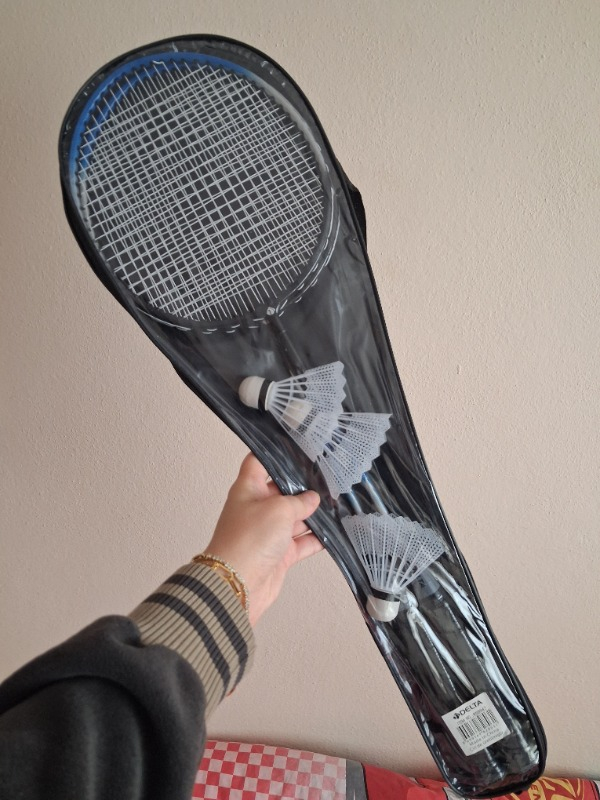 Delta Badminton Seti - 2 Raket ve 3 Top Çantalı Çelik Malzeme ile Orta Seviye Oyunculara Uygun