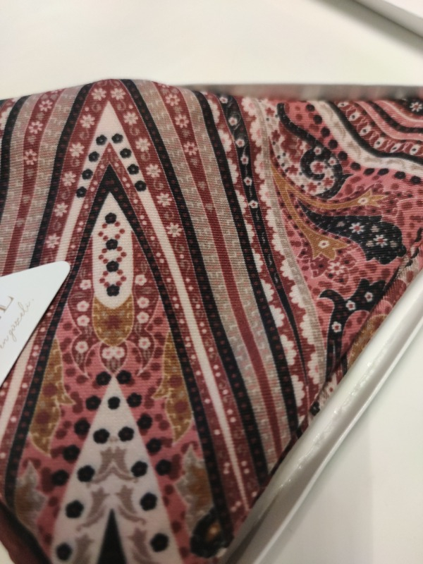 Jawel Kadın Pamuksu Etnik Desenli Soft Eşarp