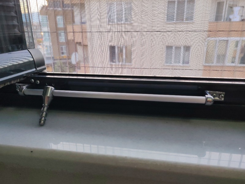 Cam Balkon Stoperi