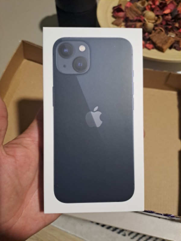 iPhone 13 128 GB Siyah