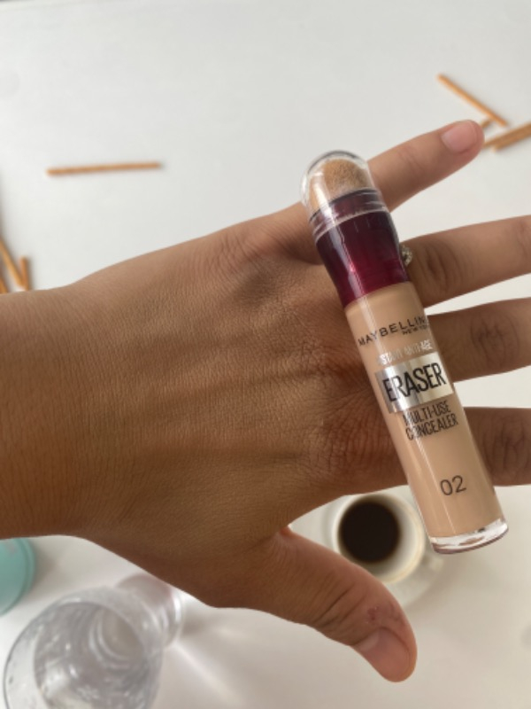 Maybelline New York Instant Anti Age Eraser Kapatıcı - 02 Nude