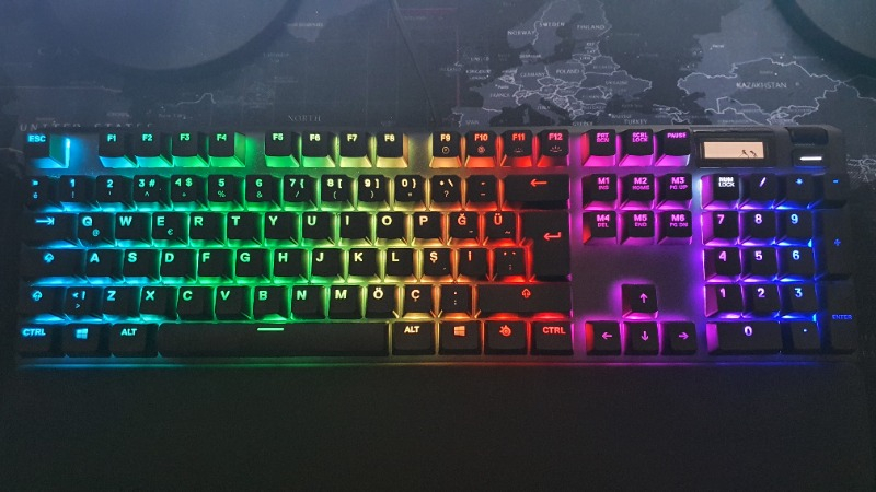 SteelSeries Apex 5 Hibrit Mekanik Gaming Klavye
