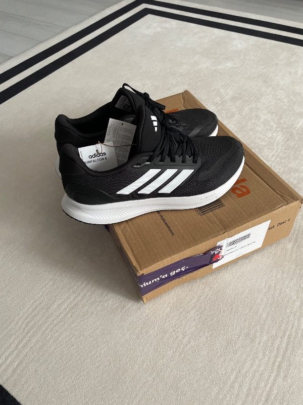 Adidas Performance IH7758 Runfalcon 5 Running Shoes