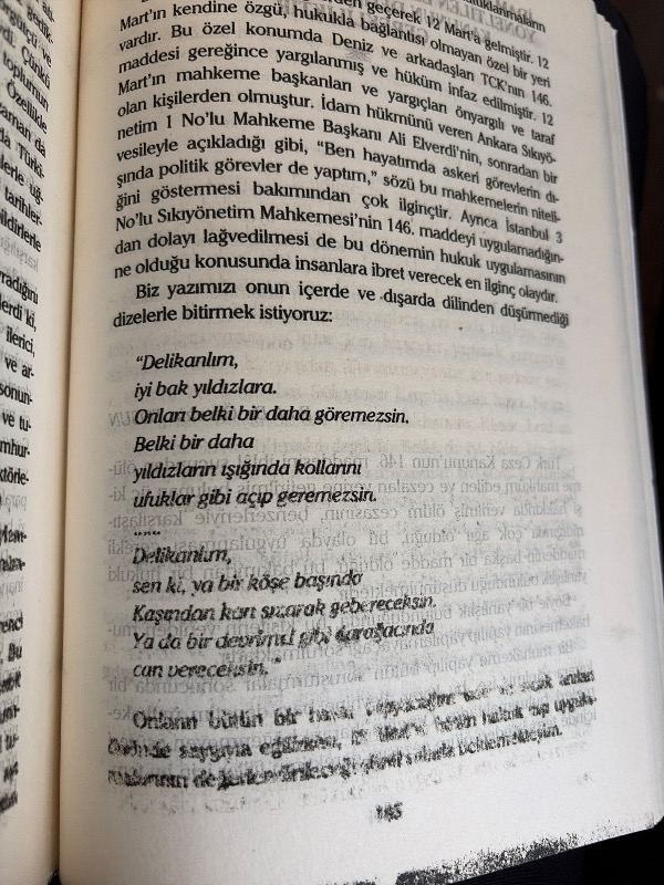 Darağacında Üç Fidan - Nihat Behram