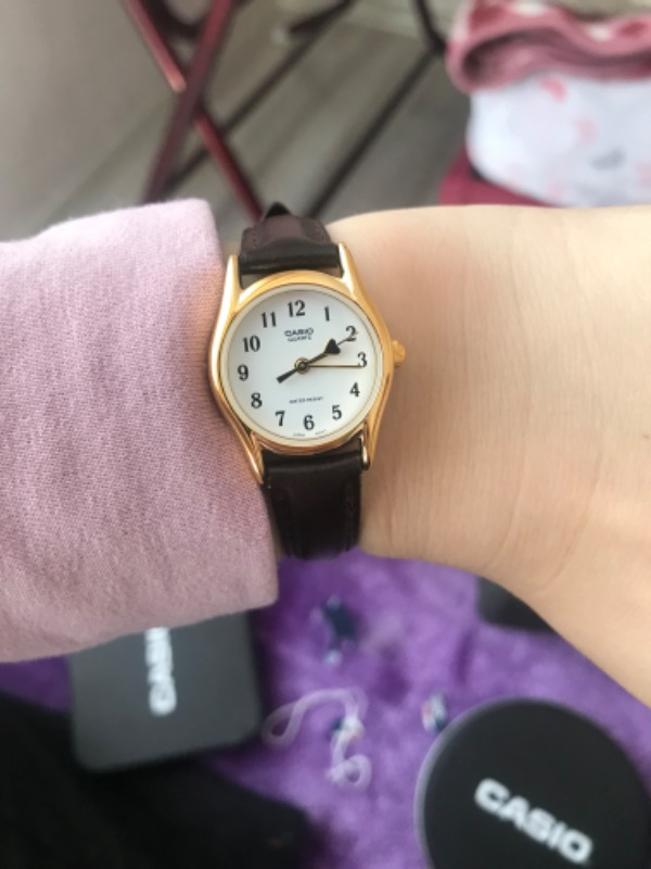Casio LTP-1094Q-7B5RDF Standart Kadın Kol Saati