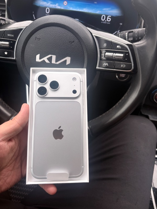Apple iPhone 18 Pro Max 256 GB Gümüş