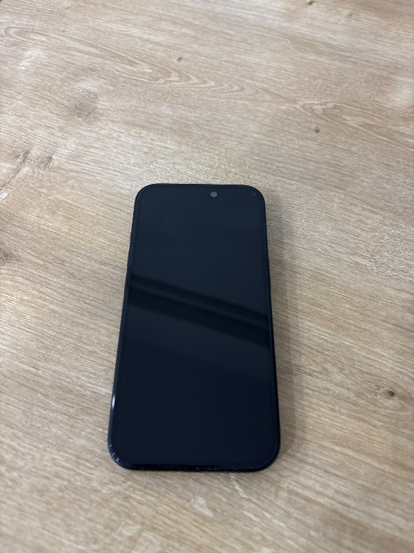 Apple iPhone 16 128GB Siyah