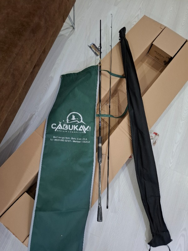 Fujin Sniper 240 cm Light Spin Olta Kamışı 3-18 GR Amatör Balıkçılar İçin Konforlu Kullanım