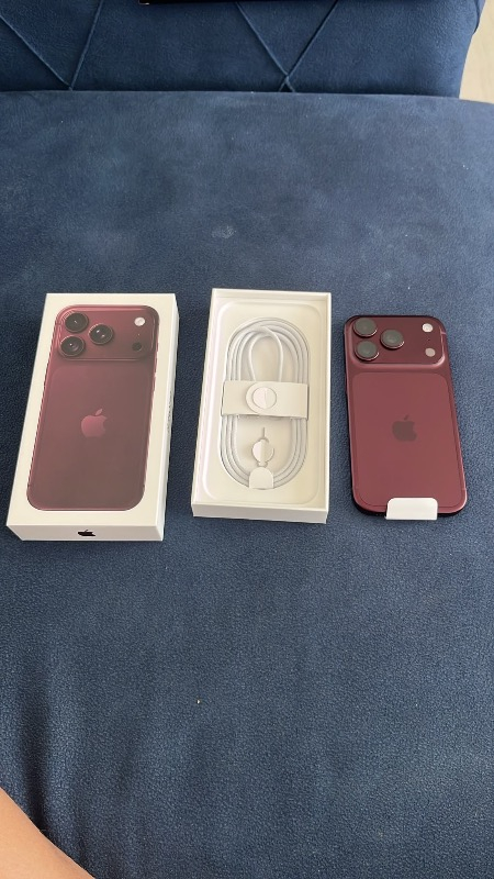 Apple iPhone 18 Pro 256 GB Burgonya