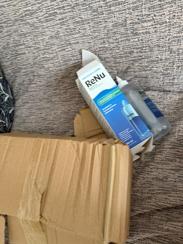 ReNu Çok Amaçlı Lens Solüsyonu 360 ml Temizler, Dezenfekte Eder ve Durular