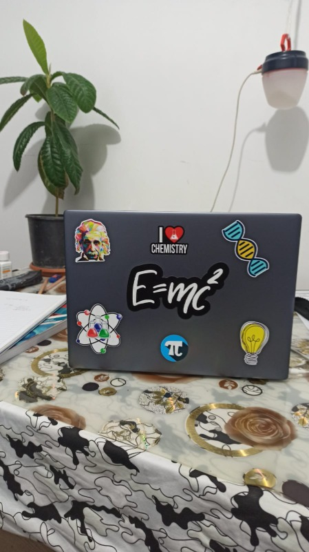StickerMarket Laptop Bilim Sticker Seti