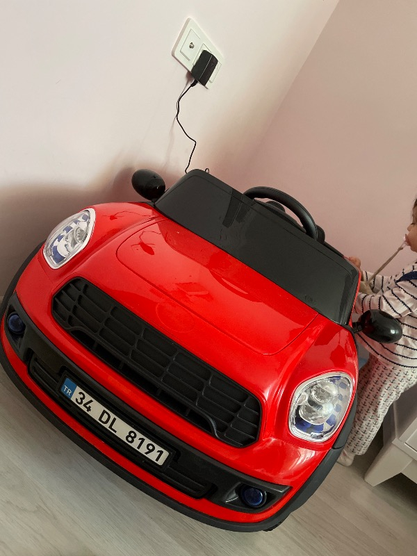 Dolu Ride on Akülü Araba 12 Volt