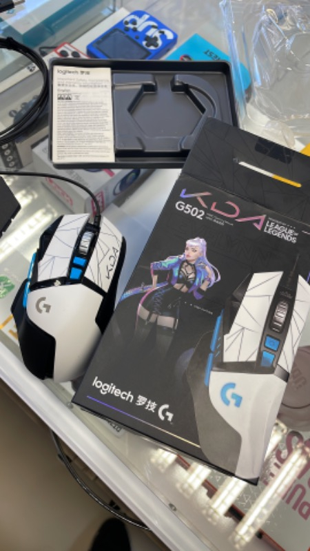 Logitech G G502 HERO K/DA LIGHTSYNC 25.600 DPI Yüksek Performanslı Kablolu Oyuncu Mouse - Siyah
