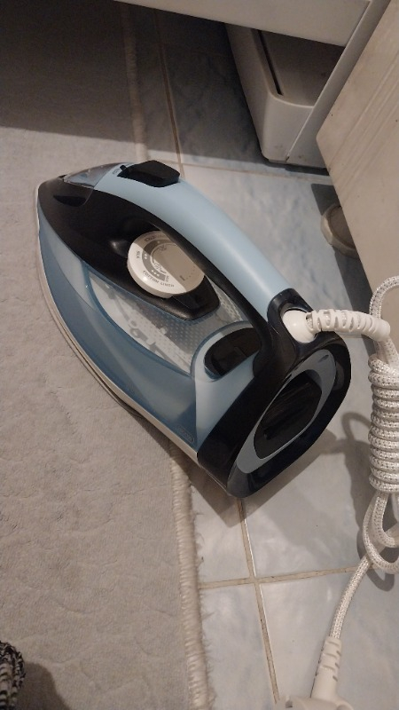 Philips DST7020/20 Buharlı Ütü