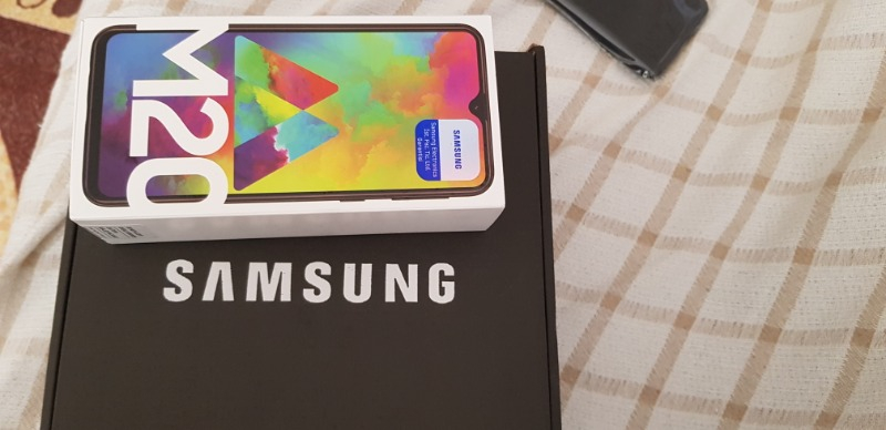 Samsung Galaxy M20 32 GB (Samsung Türkiye Garantili)