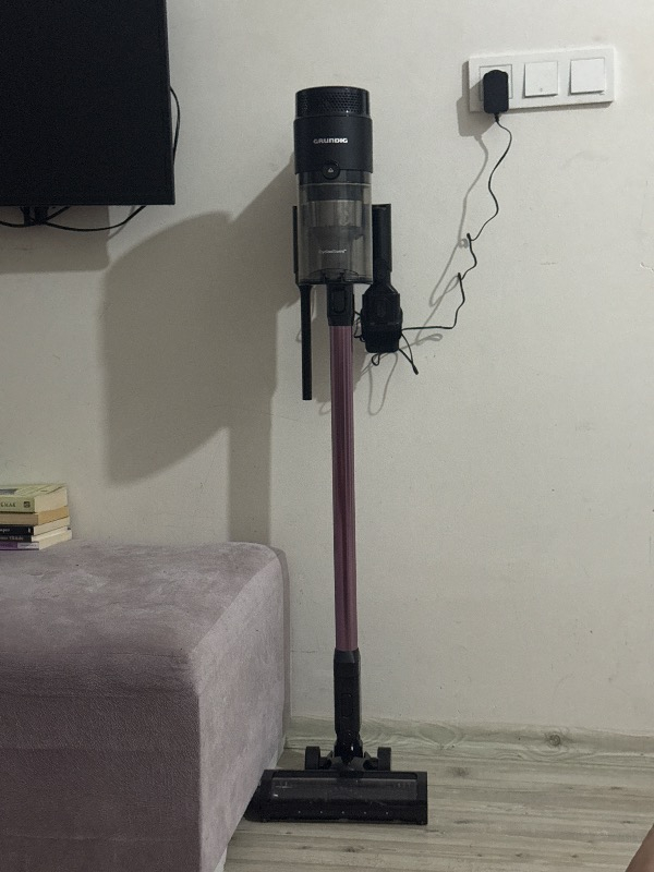 GRUNDIG VCP 7330 HyperClean 450 Watt BLDC Motor Şarjlı Dik Süpürge
