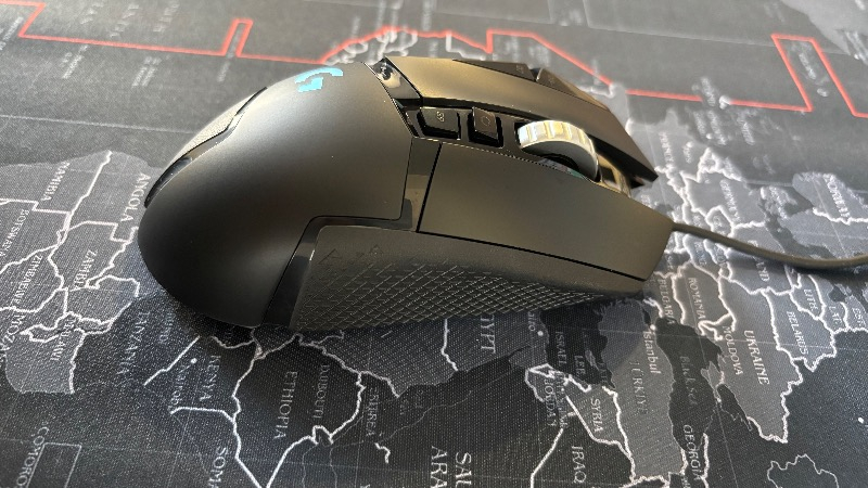 Logitech G G502 HERO LIGHTSYNC 25.600 DPI Yüksek Performanslı Kablolu Oyuncu Mouse - Siyah