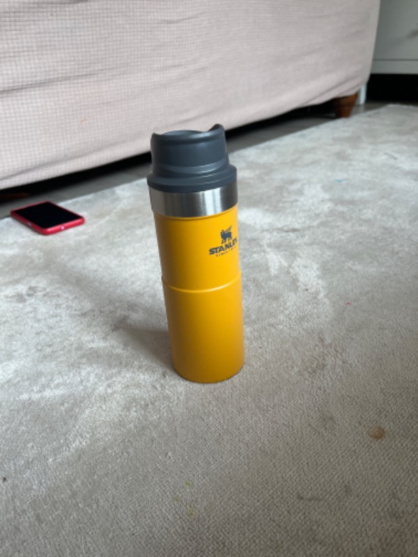 Stanley Klasik Trigger-Action Termos Bardak 0.35 Lt Turuncu