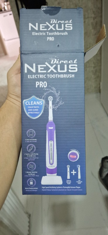 Direct Nexus Elektirikli Diş Fırçası Orta Sertlikte Kıllar ile 2 Yedek Başlık ve Sert Plastik Seyahat Kabı
