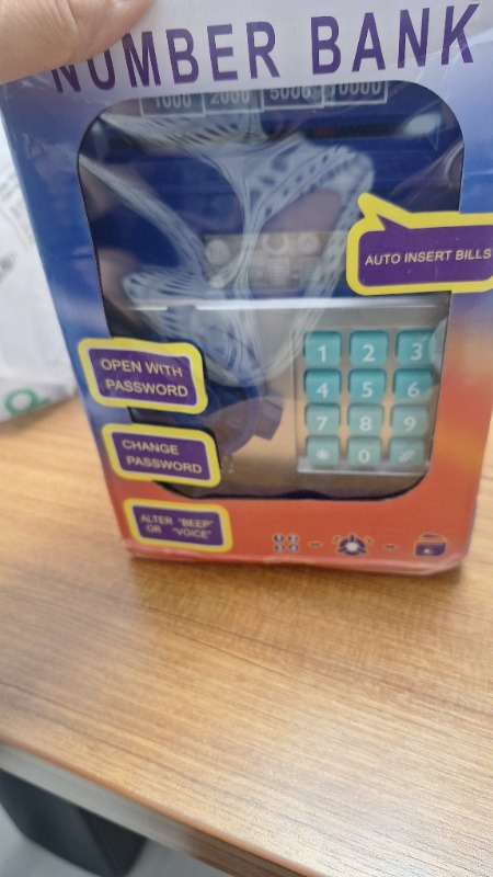 Keyfim Shop Şifreli Atm Kasa Kumbara Pembe ABS Malzemeden Üretilmiş Işıklı ve Sesli Uyarı Özellikli
