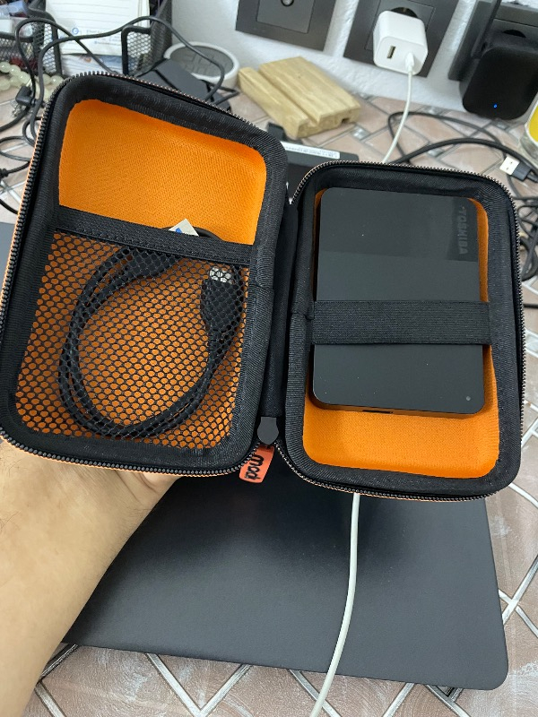 Mack MCC-4008 2.5" Hard Disk Kılıfı Siyah Turuncu