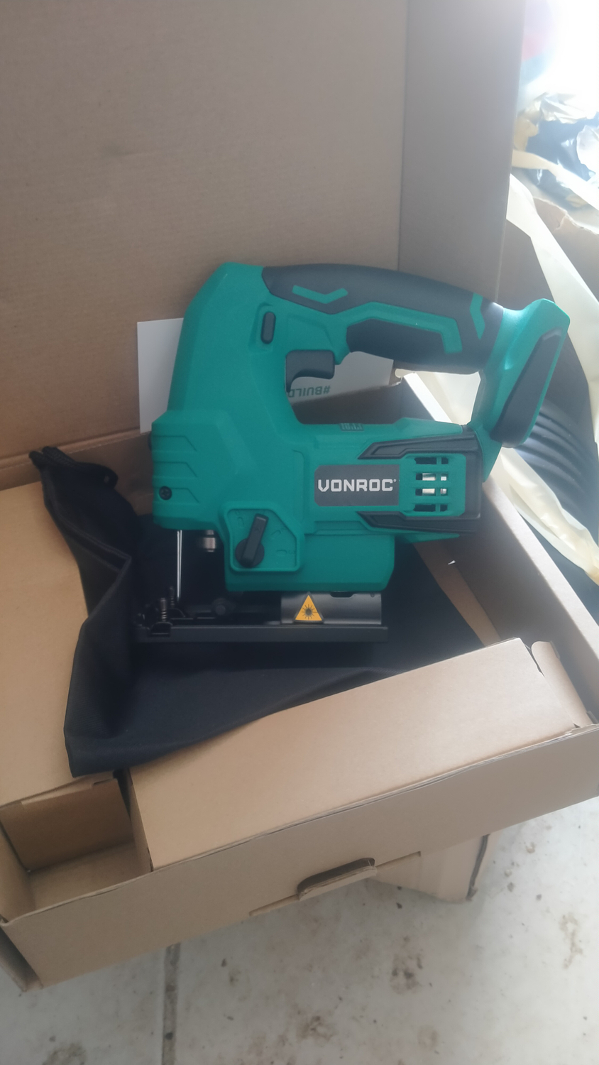 VONROC Vpower 20V Akülü Dekupaj Testere (Aküsüz)