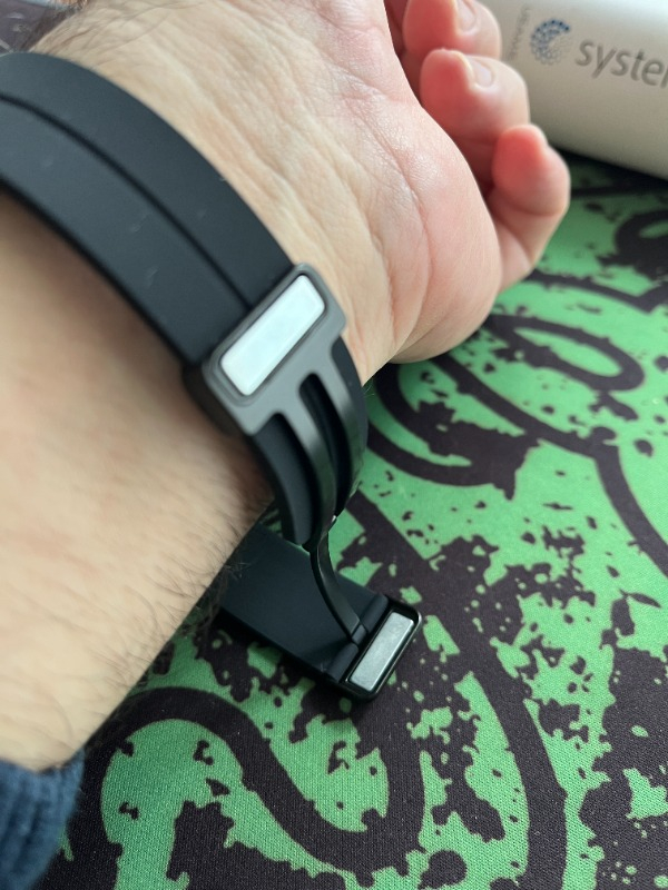 Microsonic Garmin Venu 3 Kordon Ribbon Line Siyah