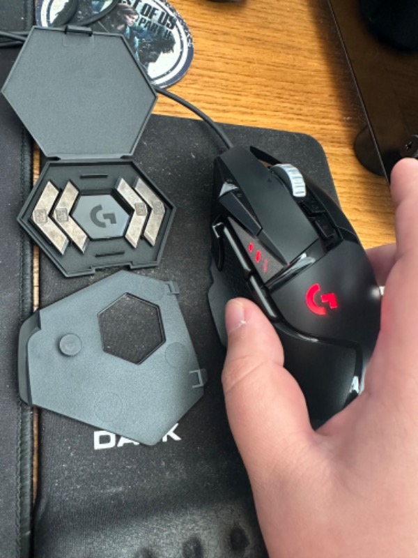 Logitech G G502 HERO LIGHTSYNC 25.600 DPI Yüksek Performanslı Kablolu Oyuncu Mouse - Siyah