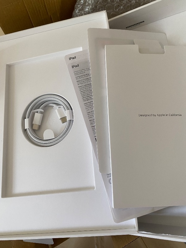 Apple iPad A16 11" 128GB Wi-Fi Tablet Gümüş MD3Y4TU/A