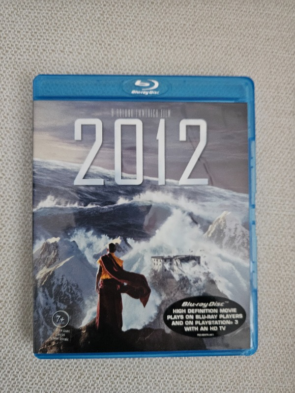 2012 (Blu-Ray Disc)