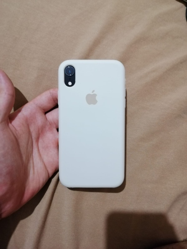 iPhone XR 64 GB