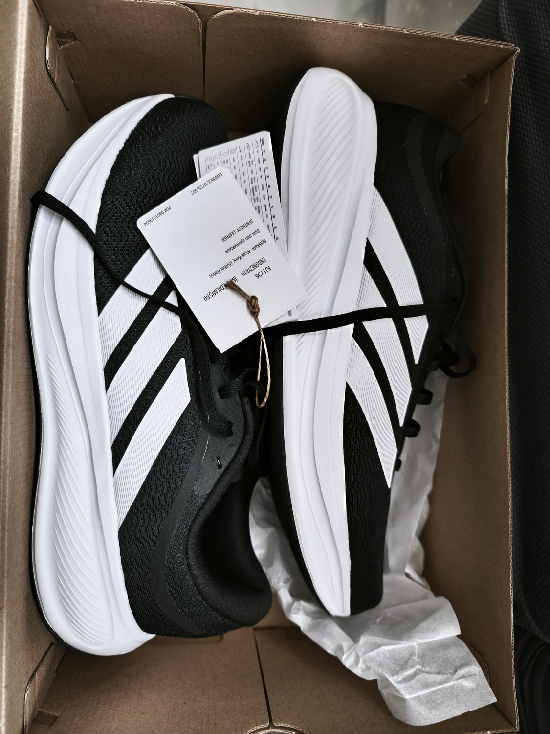 adidas RESPONSE RUNNER 2 Siyah Erkek Koşu Ayakkabısı