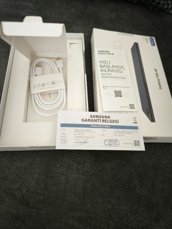 Samsung Galaxy Tab A9 Wi-Fi SM-X110 4GB 64GB 8.7" Tablet Navy
