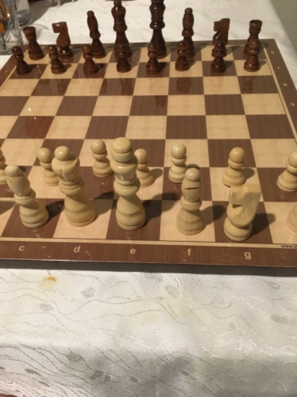 Lüks Satranç Takımı Ahşap Figür (3 Numara)