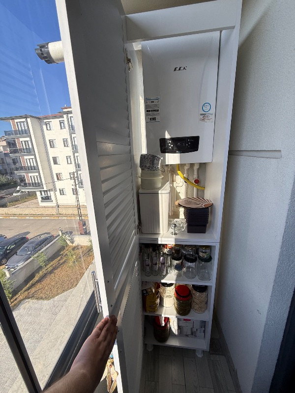 Nurcelant Kombi Dolabı 210 cm Beyaz MDF ile Modern Tasarım ve Geniş Depolama Alanı