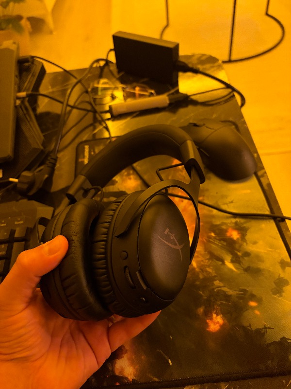 Hyperx Cloud Iıı S – Çoklu Platform Için Kablosuz Oyun Kulaklığı, 2,4 Ghz, Bluetooth, 120 Saate Kadar Pil Ömrü 2,4 Ghz / 200 Saat Bluetooth, 53 mm Açı Sürücüler, Çıkarılabilir Mikrofon – Siyah