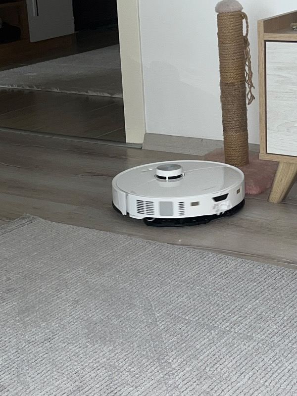 Roborock S8 Maxv Ultra Akıllı Robot Süpürge Beyaz