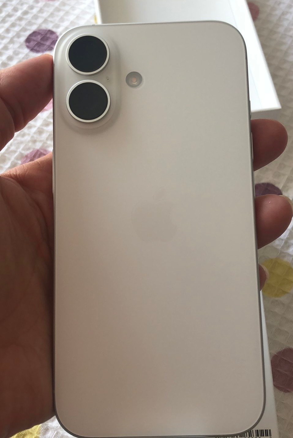 iPhone 16 256GB Beyaz