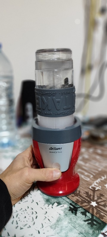 Arzum AR1032 Shake’N Take Kişisel Blender - Kırmızı