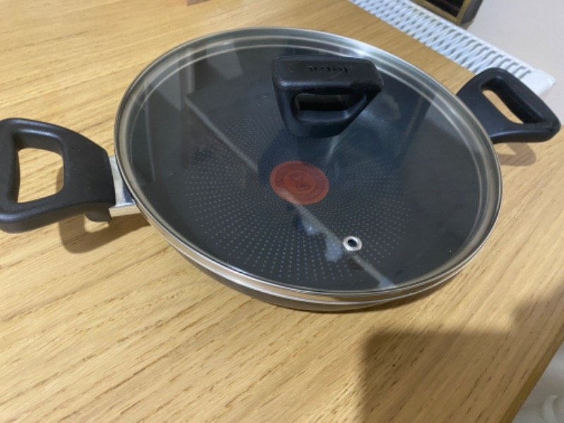 Tefal C38470 Titanyum 2X XL Kapaklı Sahan 24 cm - 2100123254
