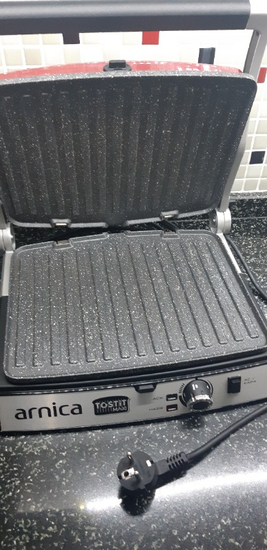 Arnica GH26243 Tostit Maxi Granit Izgaralı Tost Makinesi Kırmızı