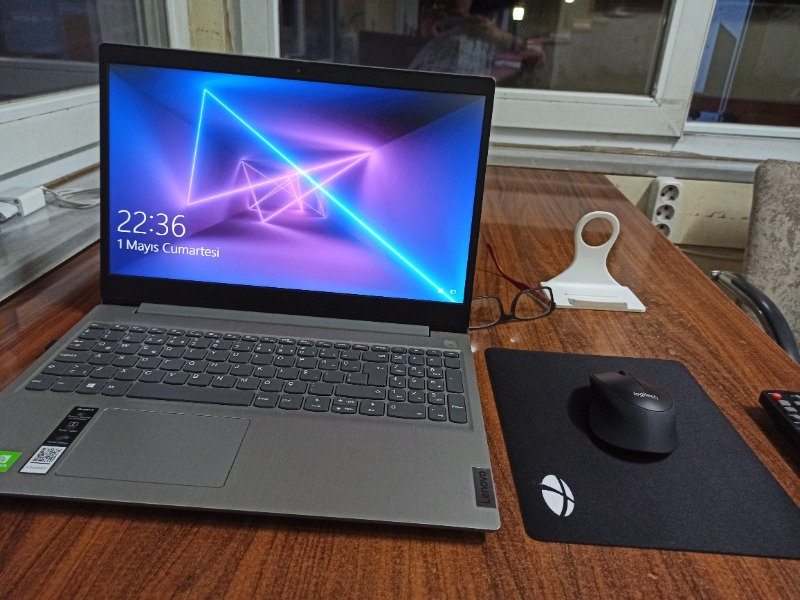 Logitech M330 Sessiz Kablosuz Mouse-Siyah