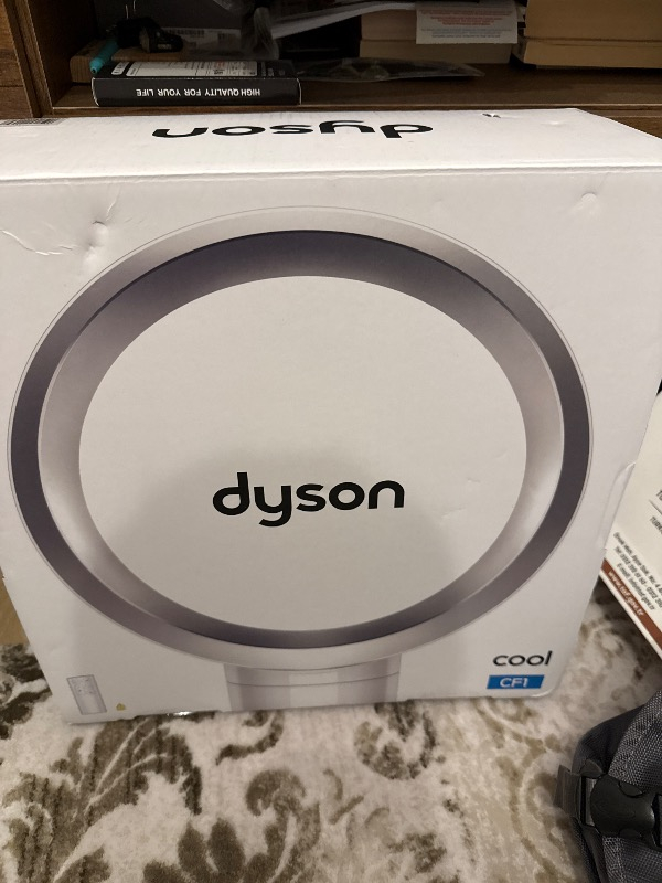 Dyson Cool™ CF1 Kule Tipi Fan 30 W Enerji Tasarruflu Beyaz/Gümüş Renkli Güçlü Serinletme