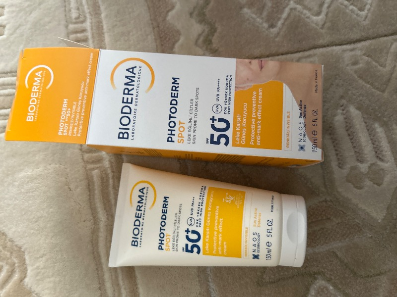 Bioderma Photoderm SPOT SPF50+ Yüksek Korumalı Yüz ve Vücut Güneş Kremi 150 ml