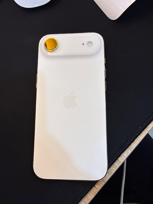 Apple iPhone Air 256 GB Uçuk Altın Rengi