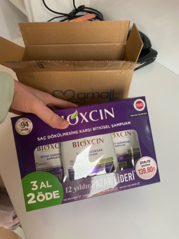 Bioxcin Siyah Sarımsaklı Şampuan 3'lü
