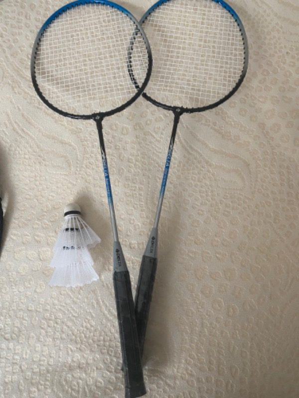 Delta 2 Badminton Raketi 3 Badminton Topu Çantalı Çiftli Set